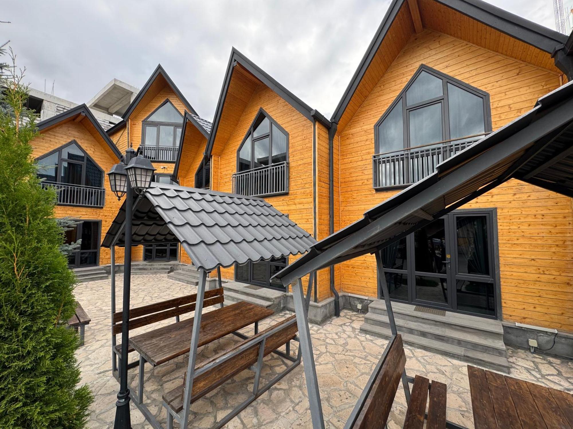 Everest Rest House Tsaghkadzor Eksteriør billede