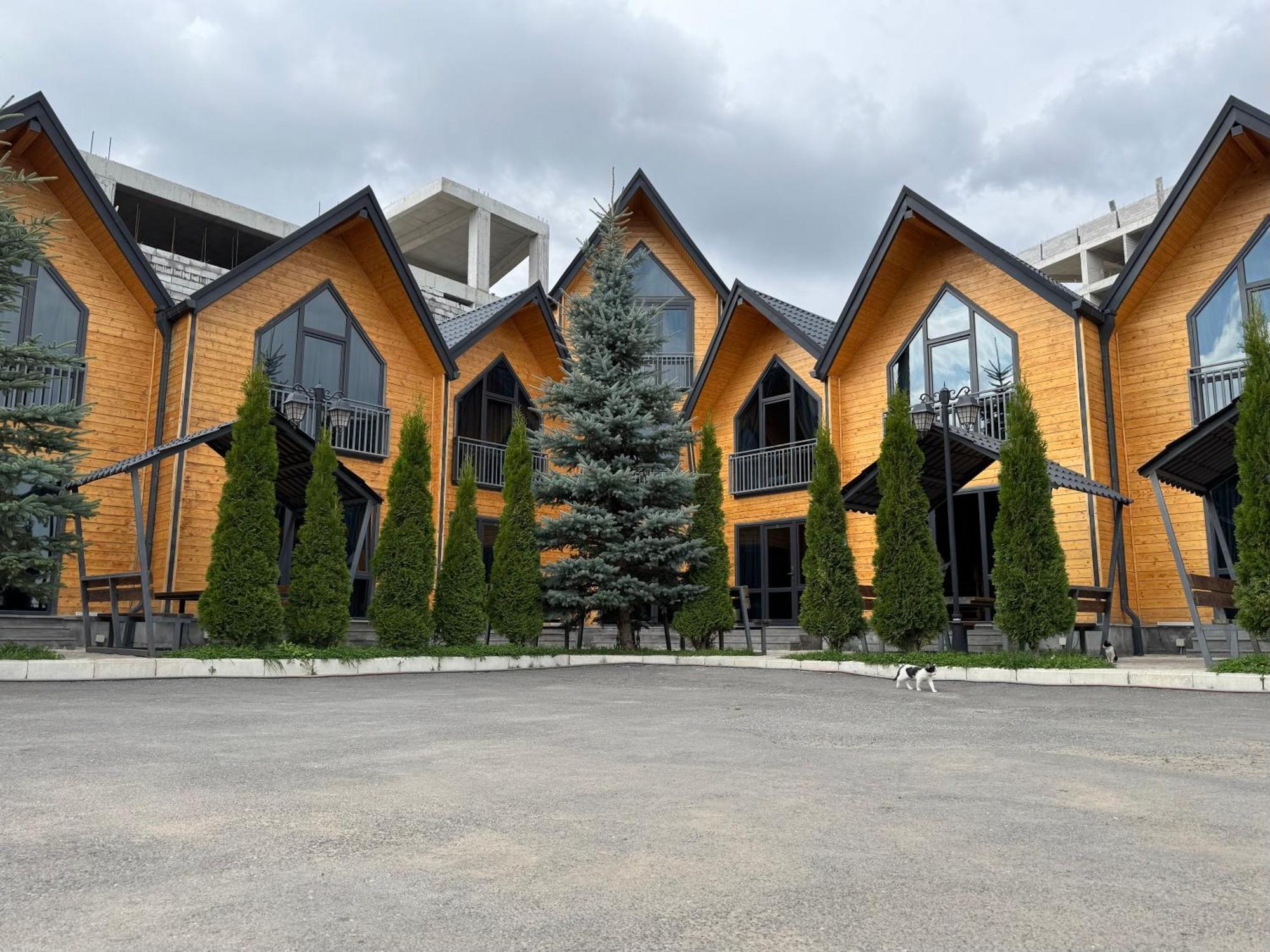 Everest Rest House Tsaghkadzor Eksteriør billede